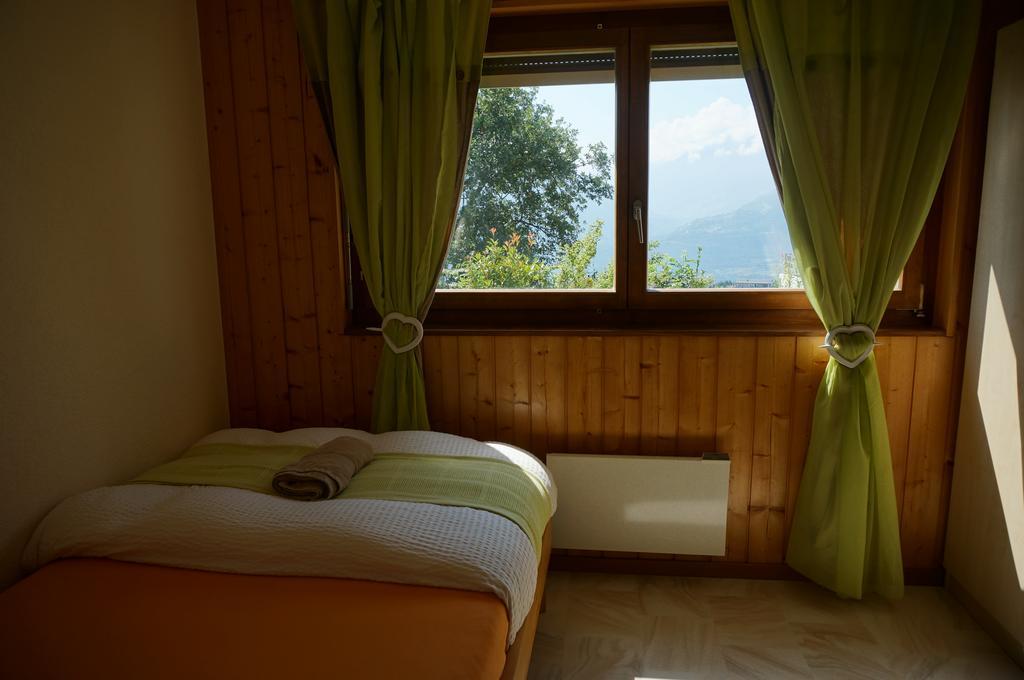Bnb Valais - By La Sittelle Grimisuat Luaran gambar